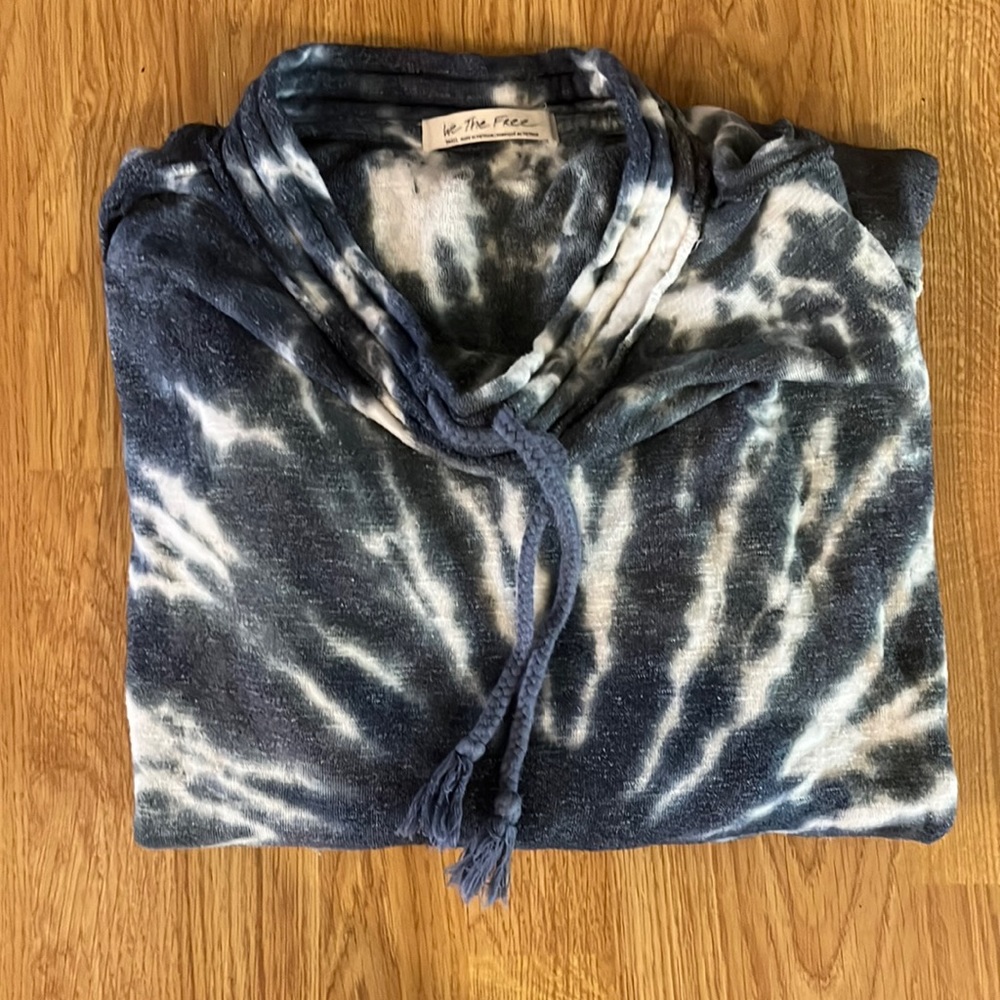 Womens we the free, free people pull over sweat shirt